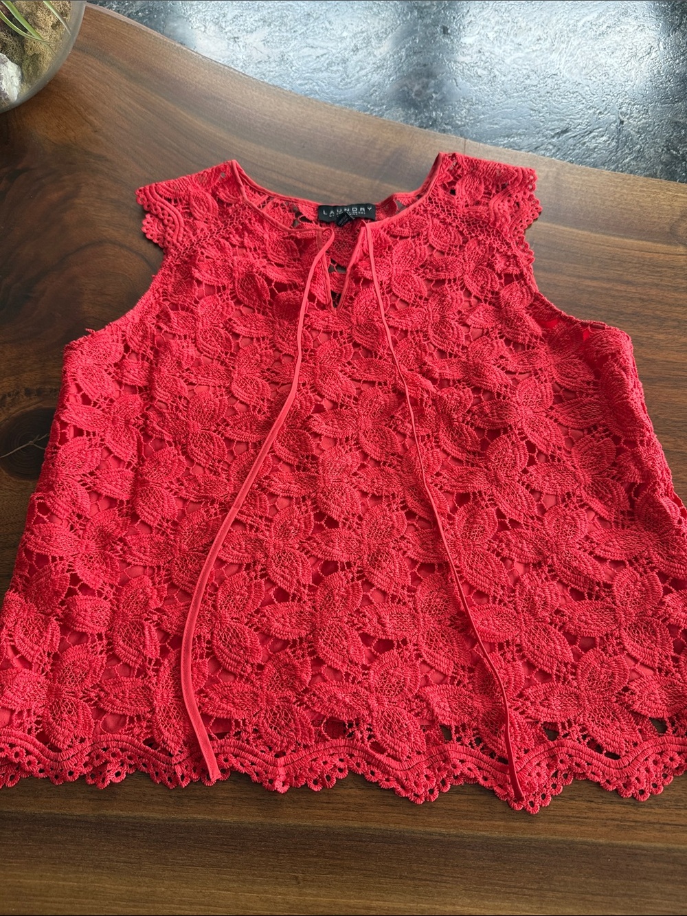Laundry By Shelli Segal Red Crochet Tie-Front Sleeveless Top